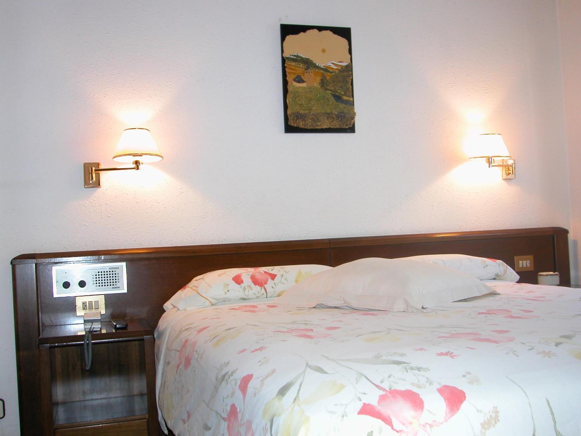 Hosteria Catalana Bossost Luaran gambar